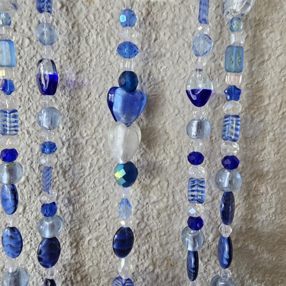 Horseshoe crystal beaded suncatcher with Owls. One of a kind. Hand made. - Picture 9 of 16